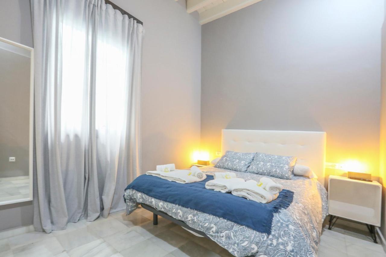 Apartamento Alfareria Sevilla Exteriör bild